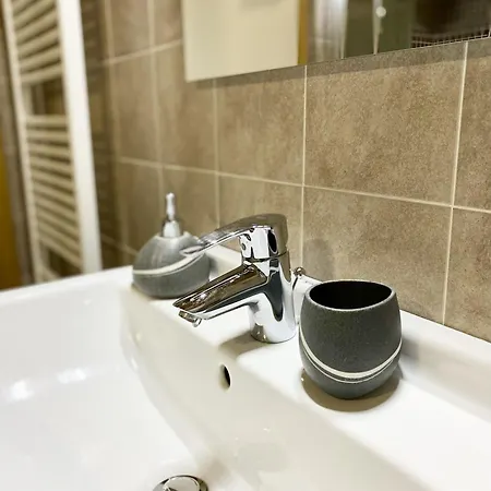 House Of Artist Apartment