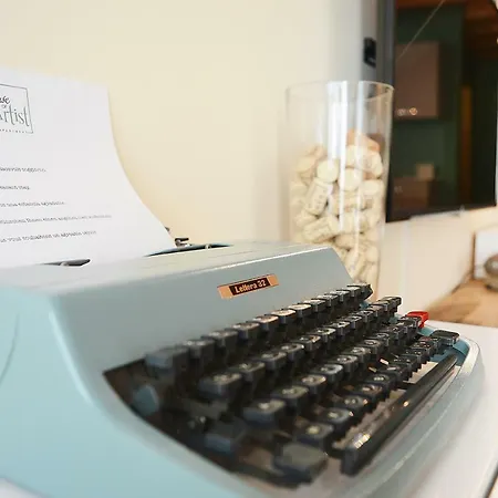 House Of Artist Apartment