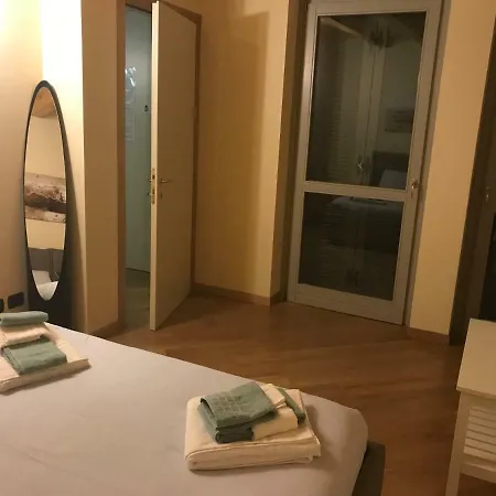 House Of Artist Apartment